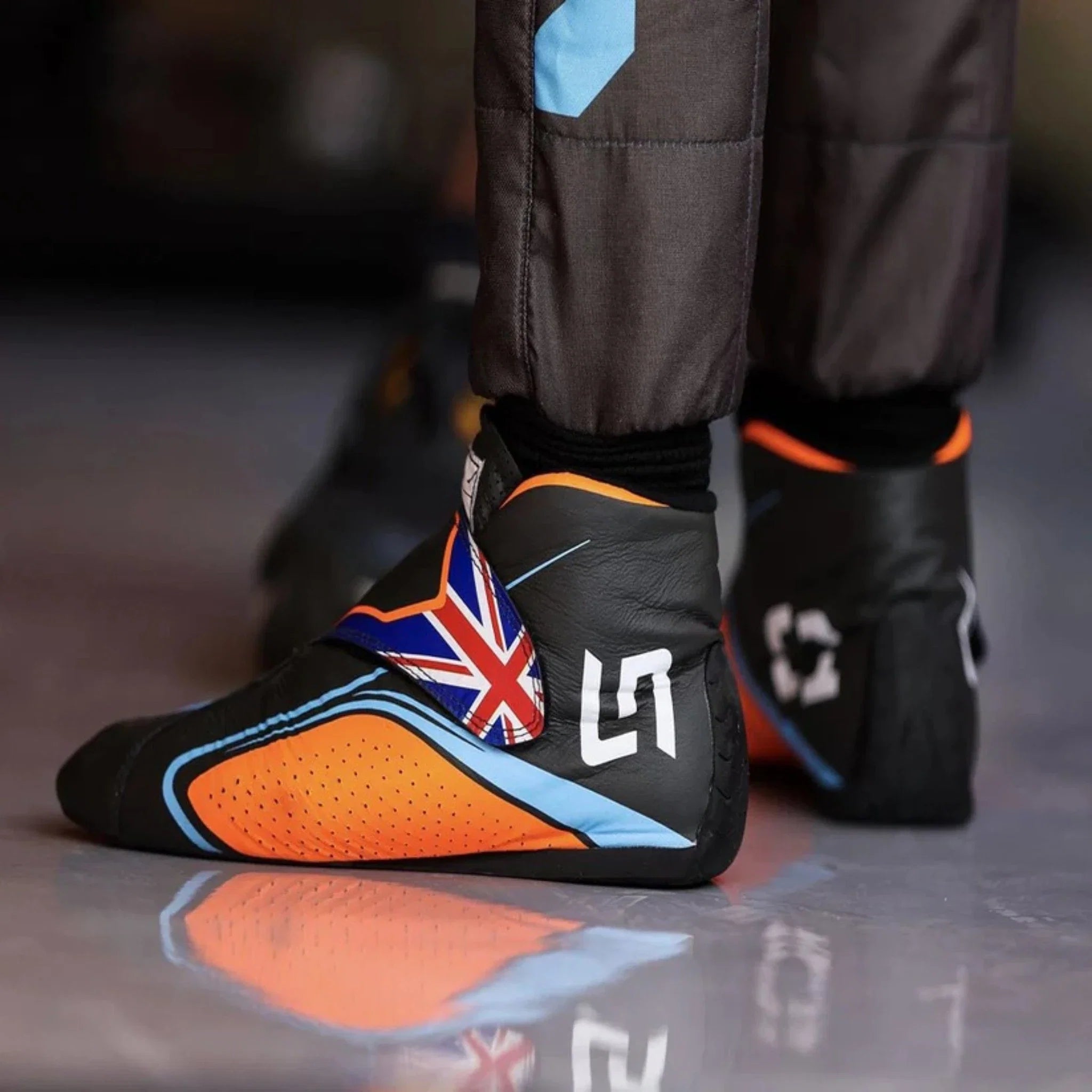 Lando Norris 2022 Mclaren F1 Racing Shoes - Prix Racewears image 2
